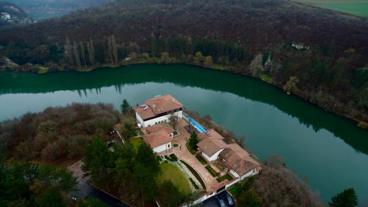 פלבן Hotel Villa Kaylaka מראה חיצוני תמונה